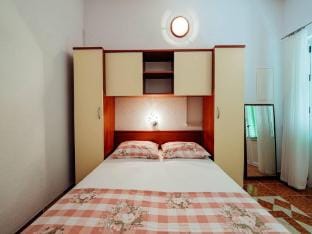 Studio apartment  Tina 2 Hotel in Baška Voda