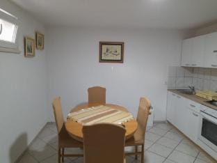 Peaceful Apartments Harfa - Two Bedroom Apartment 3 Hotel in Dubrovnik-Neretva County