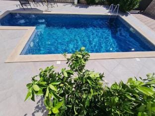 Luxury apartment Ani - Three Bedroom Apartment with terrace and Swimming pool Hotel in Split-Dalmatia County