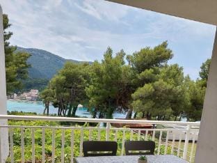 Beach House Zuljana - Two Bedroom Apartment with Terrace 3 Hotel in Dubrovnik-Neretva County