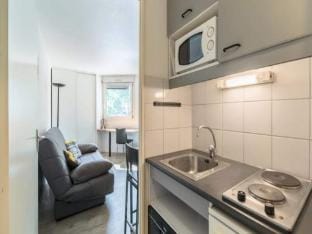 Studio Baraban - Hotel in Villeurbanne