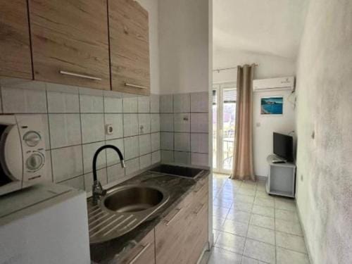 Apartments Natali - One Bedroom Apartment with Balcony APP5 Hotel in Dubrovnik-Neretva County