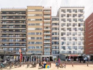 Sea-view apartment in Blankenberge Hotel in Flanders