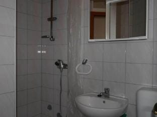 Dugi Rat Seaside Apartments - 2 Bedroom 6 Hotel in Split-Dalmatia County
