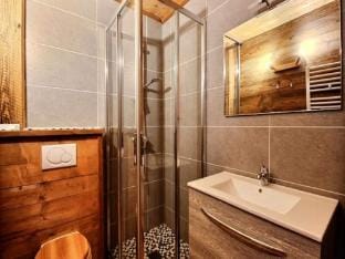 Clevie Hotel in Montriond