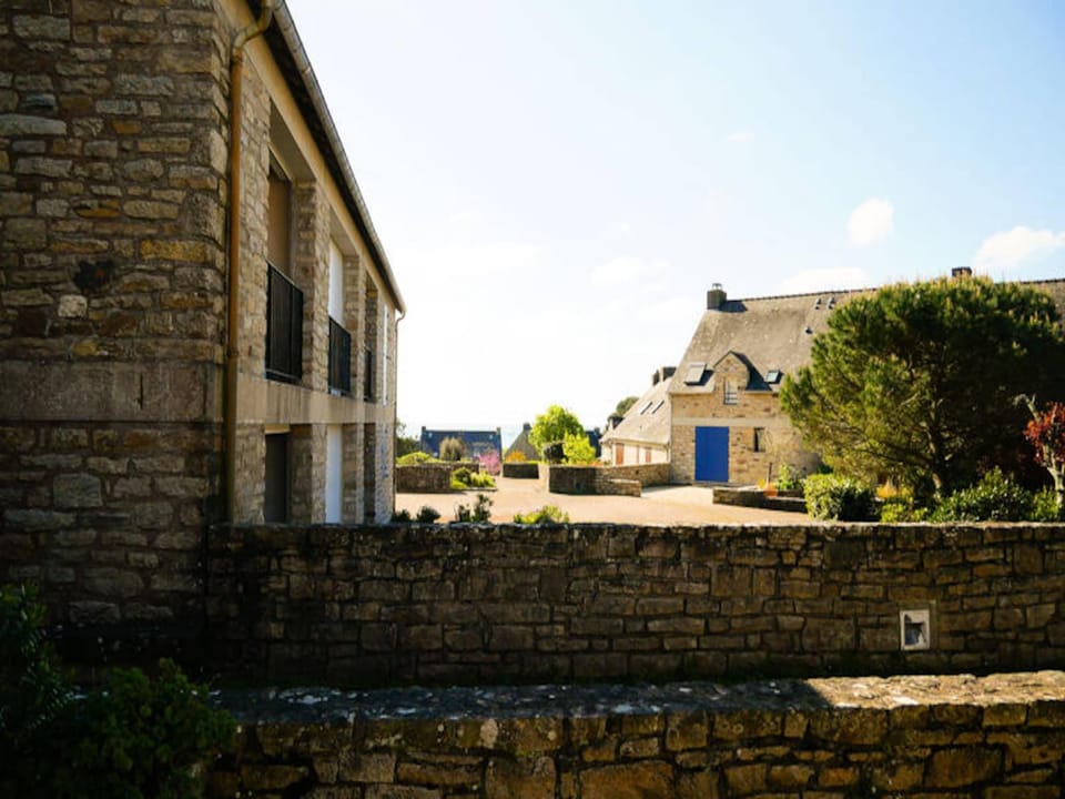 House 6 People Hotel in Arzon