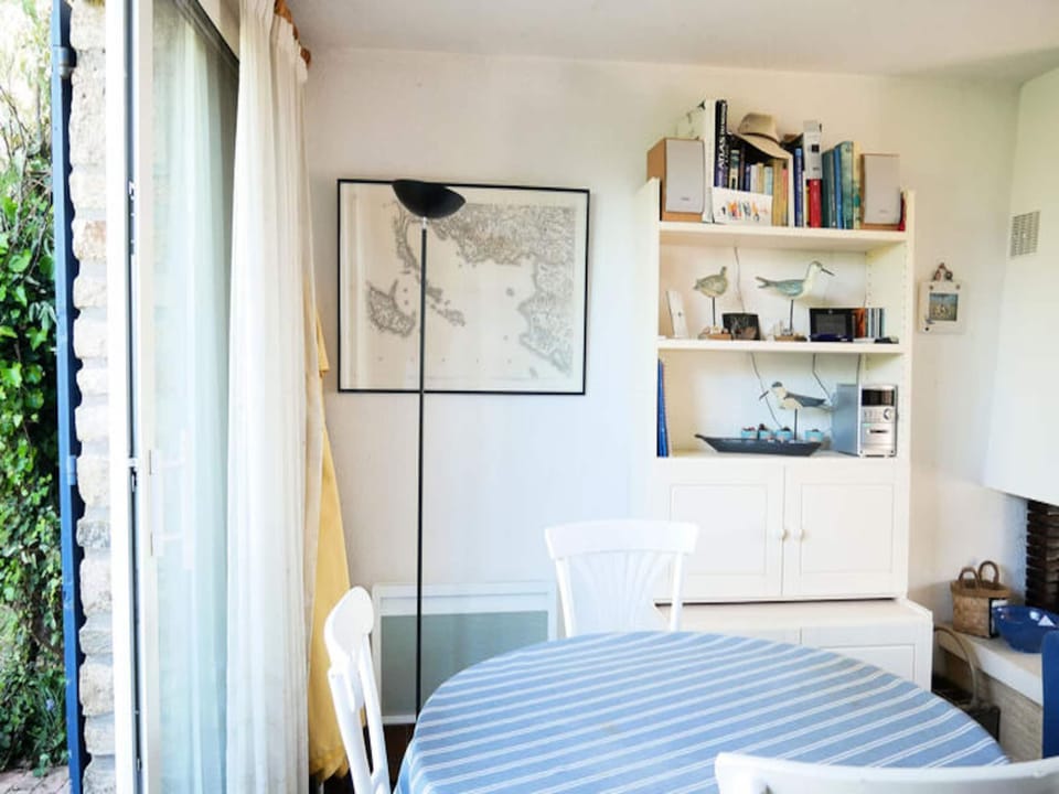 House 6 People Hotel in Arzon