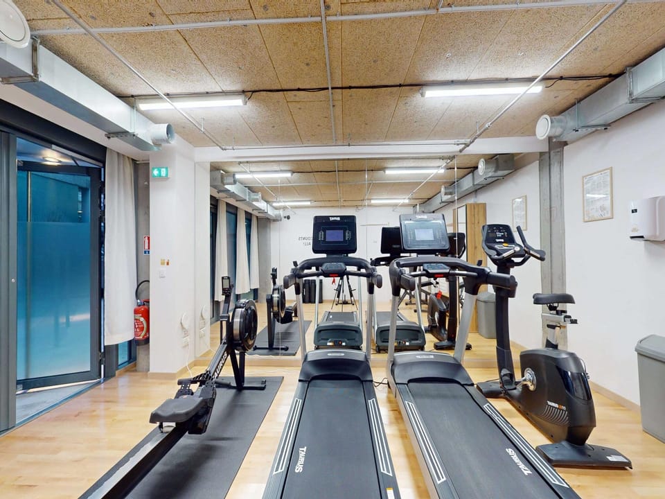 Room 1105 in a premium residence- SportLaundry Hotel in Paris