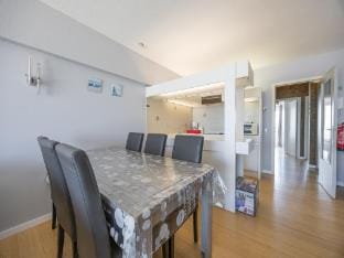 Charming apartment with sea view and parking space Hotel in Middelkerke