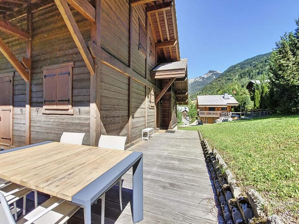 Chalet Mon Frere Hotel in Haute-Savoie
