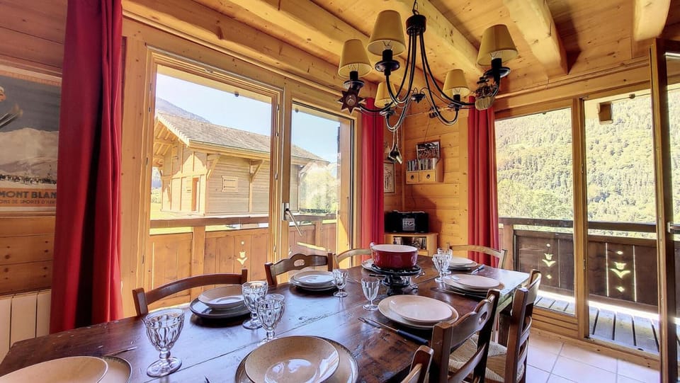 Chalet Mon Frere Hotel in Haute-Savoie