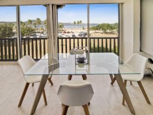 Beautiful flat with sea view - 4P - Gassin Hotel in Gassin