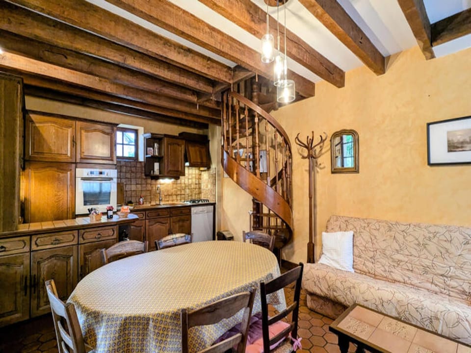 House 5 People Hotel in Centre-Val de Loire