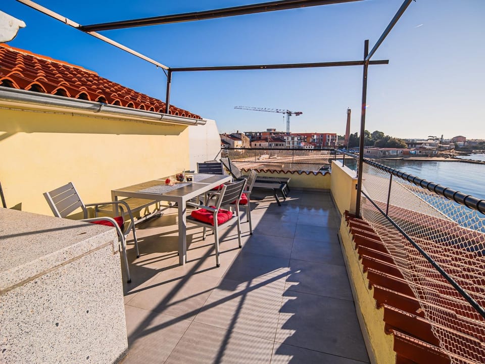 Sleek and Stylish Umag Apartments with Sea View - Comfort Two Bedroom Apartment with Terrace Hotel in Istria County