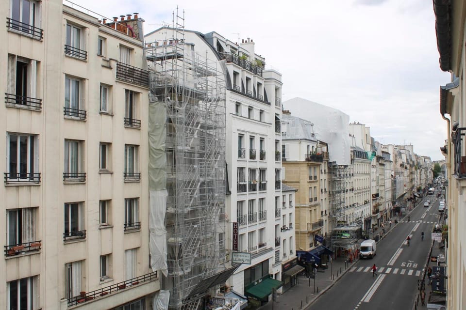 Spacious Duplex in the Heart of Paris Hotel in Paris