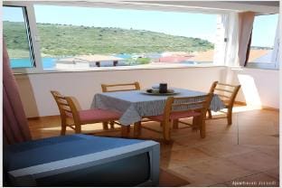Apartments Juras - Studio Apartment with Sea View Marija Hotel in Šibenik-Knin County, Croatia
