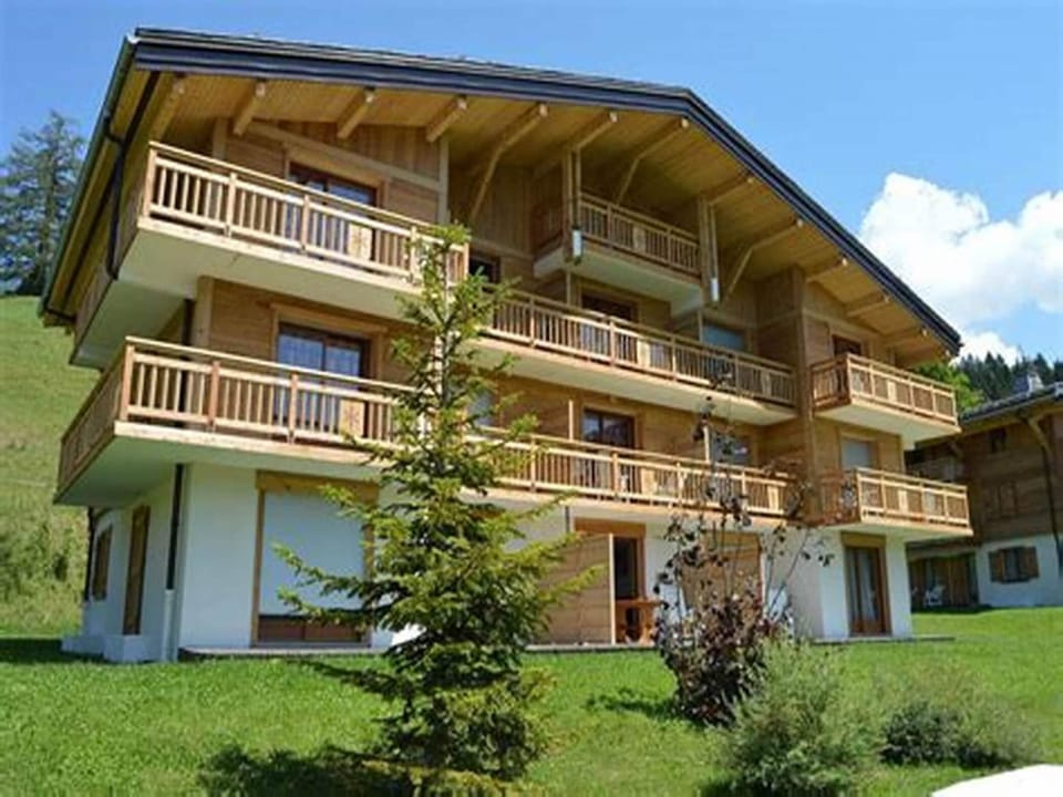 Goleon Val Ecrins Stay with three rooms Hotel in Les Deux Alpes