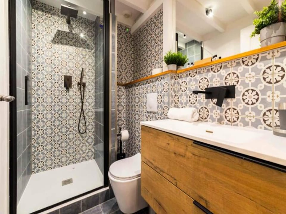 Beautiful Classified Apartment Hotel in Avignon