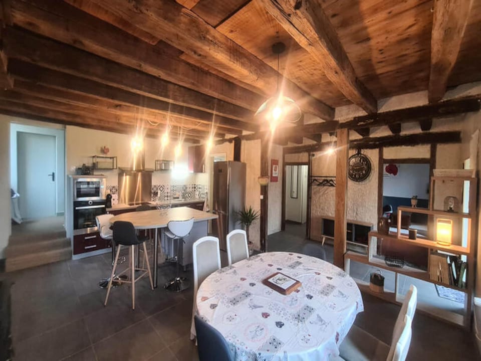 House 6 People Hotel in Centre-Val de Loire