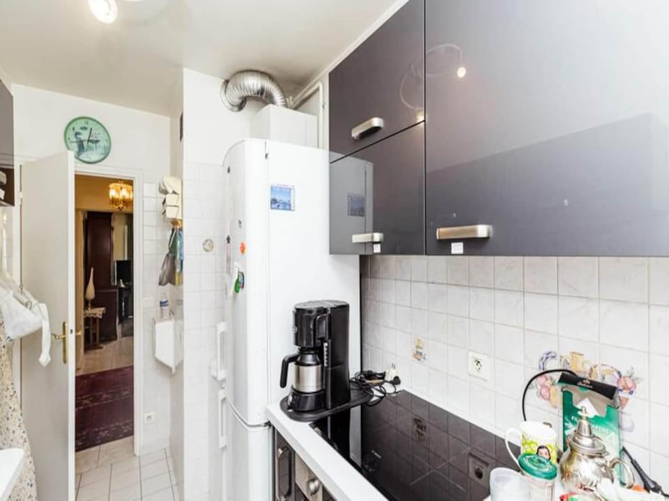 Apartments for 4 People Hotel in Charenton-le-Pont