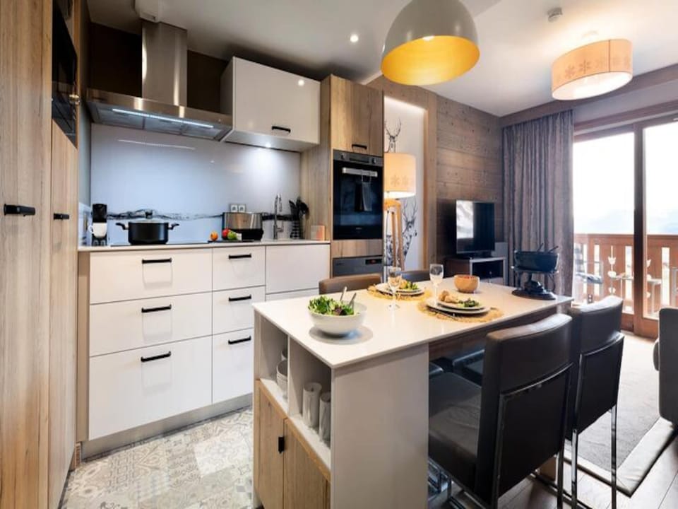 Apartment 4 people - 1 bedroom Hotel in Les Allues