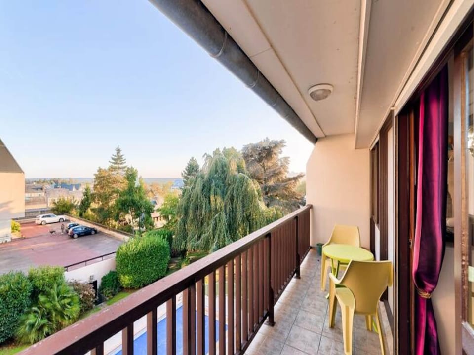 The Frigate Apartment Hotel in Deauville
