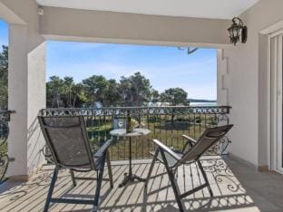 Villa Carolus in Vodice - Five Bedroom Villa with Terrace and Swimming pool Hotel in Šibenik-Knin County, Croatia