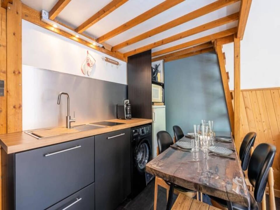 Apartments for 5 People Hotel in Chamonix