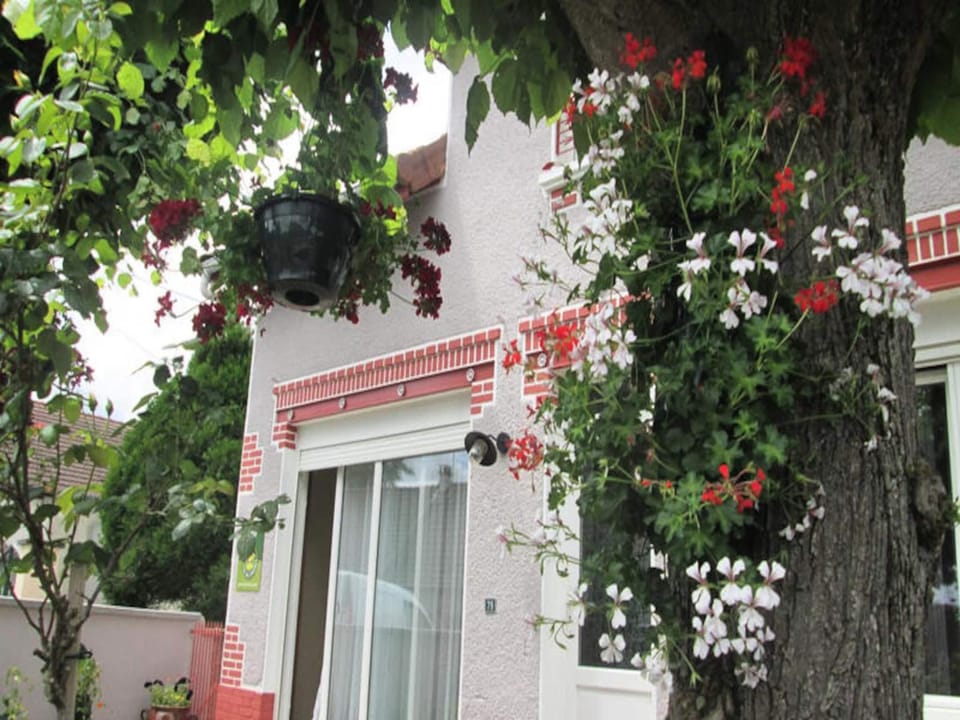 House 6 People Hotel in Bourgogne-Franche-Comté