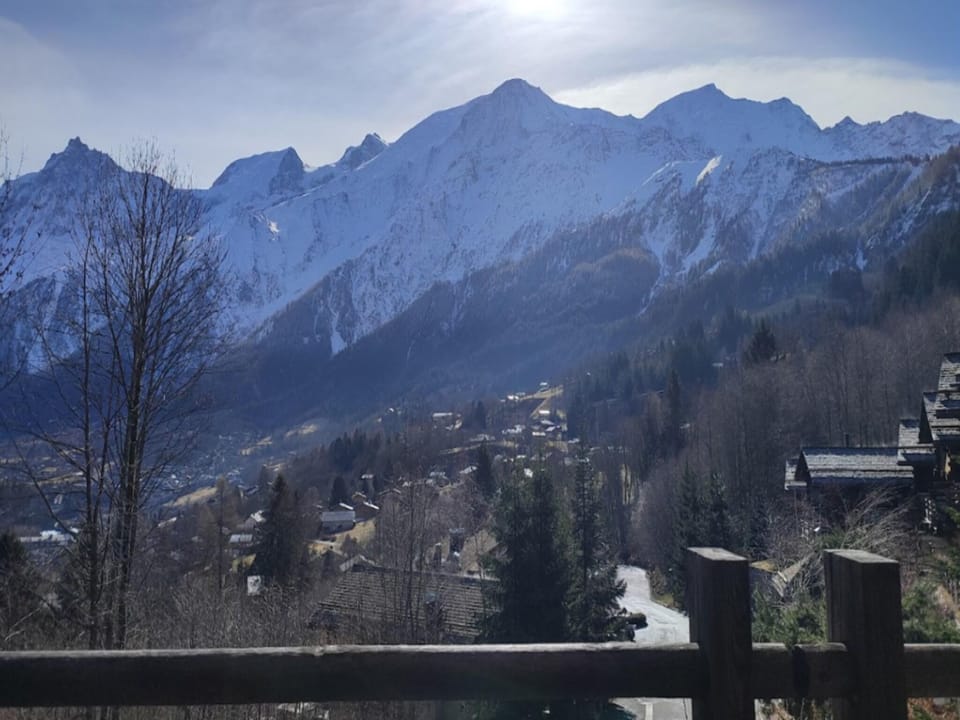 Apartments for 5 People Hotel in Saint-Chaffrey