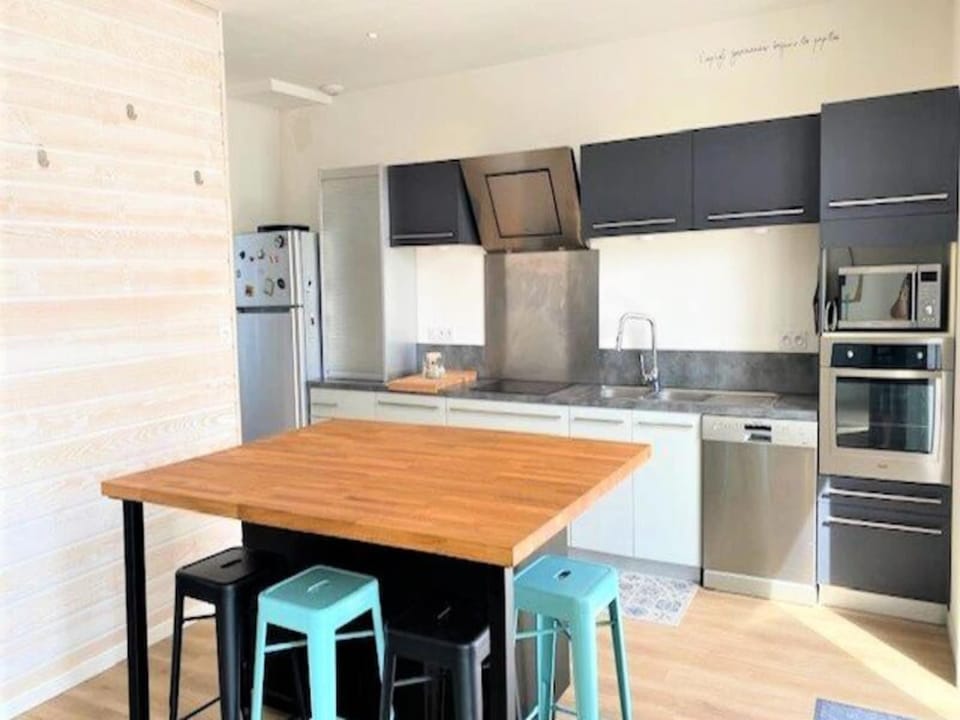 Houses  Villas for 8 People Hotel in Quiberon