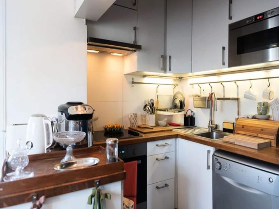 Apartments for 4 People Hotel in Paris