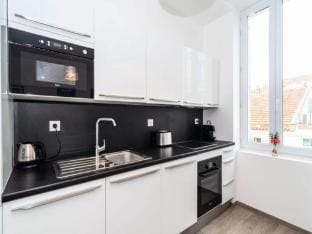 Cosy Appartement 2 Pcs Centre Cannes Hotel in Cannes