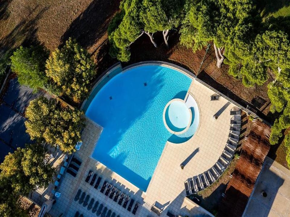 Residence Domaine Provence Country Club Hotel in L'Isle-sur-la-Sorgue