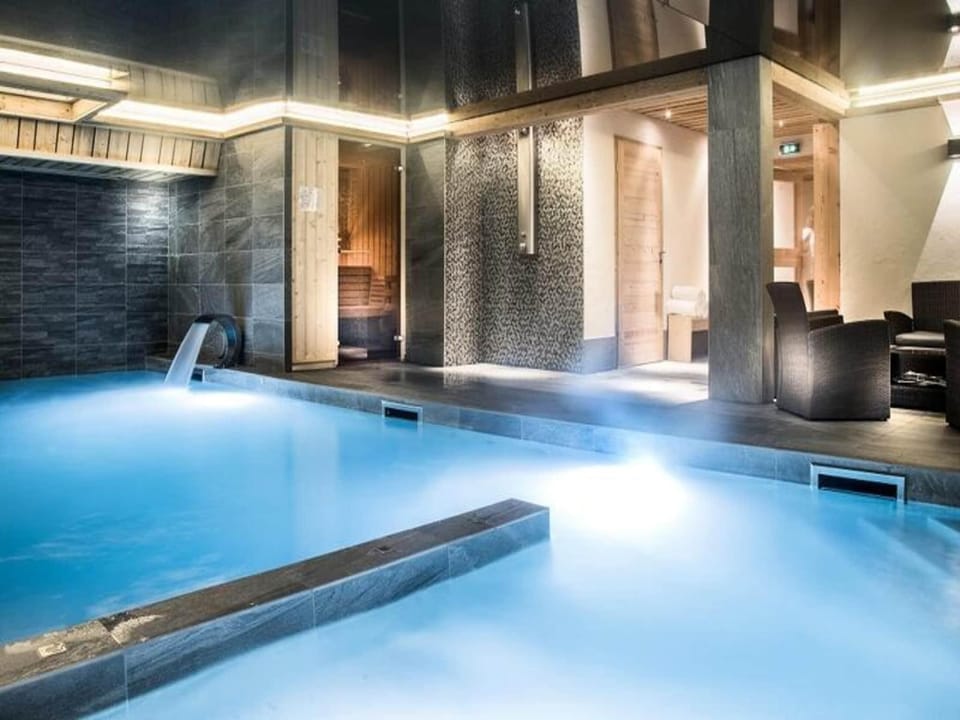 Apartment in La Clusaz with Wellness  Views Hotel in La Clusaz
