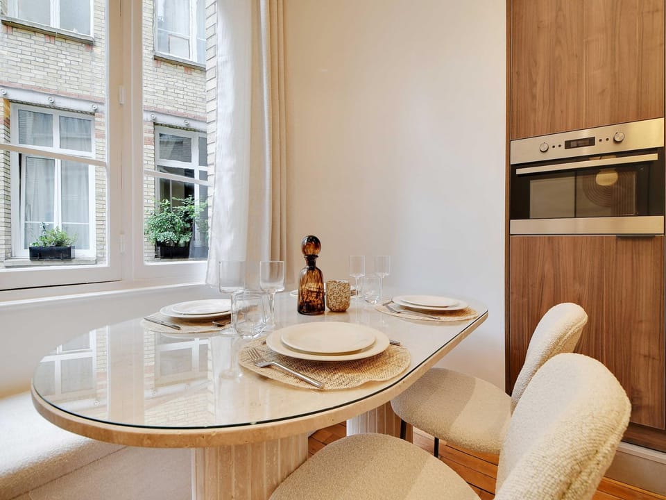 Chic apartment - 1BR4P - Republique Hotel in Paris