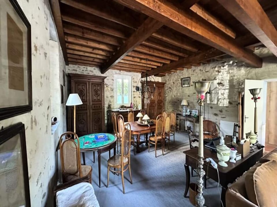 Houses  Villas for 10 People Hotel in Le Pouliguen