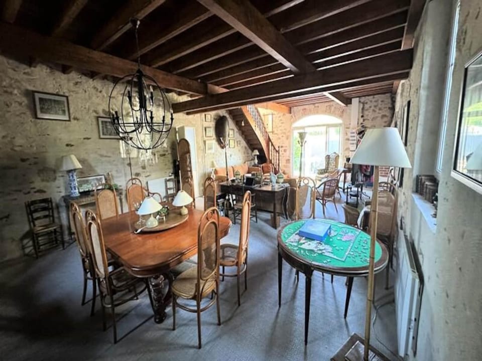 Houses  Villas for 10 People Hotel in Le Pouliguen