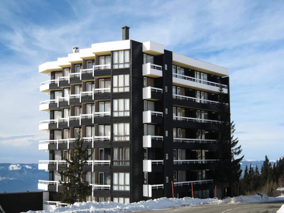 Holiday Rental Chamrousse 122 Hotel in Provence-Alpes-Côte d'Azur