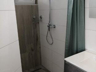 Seaside Apartments Sanda - One Bedroom Apartment 2 Hotel in Šibenik-Knin County, Croatia