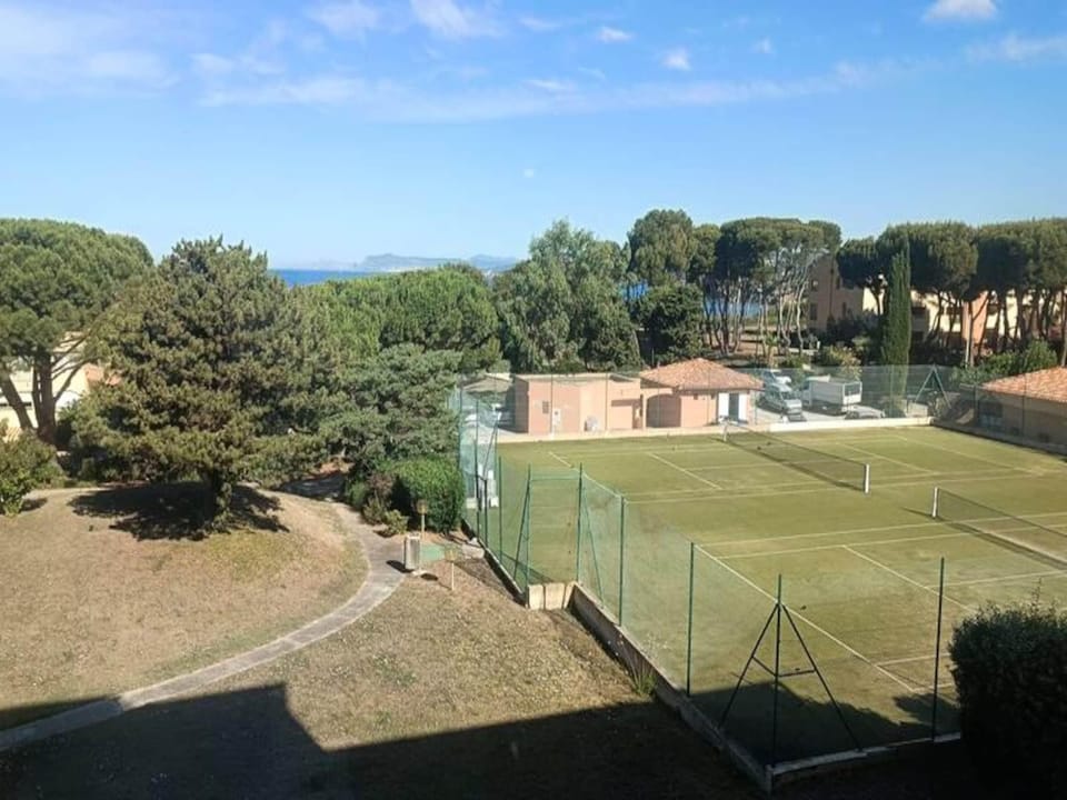 Residence Marines Daryana Hotel in Six-Fours-les-Plages