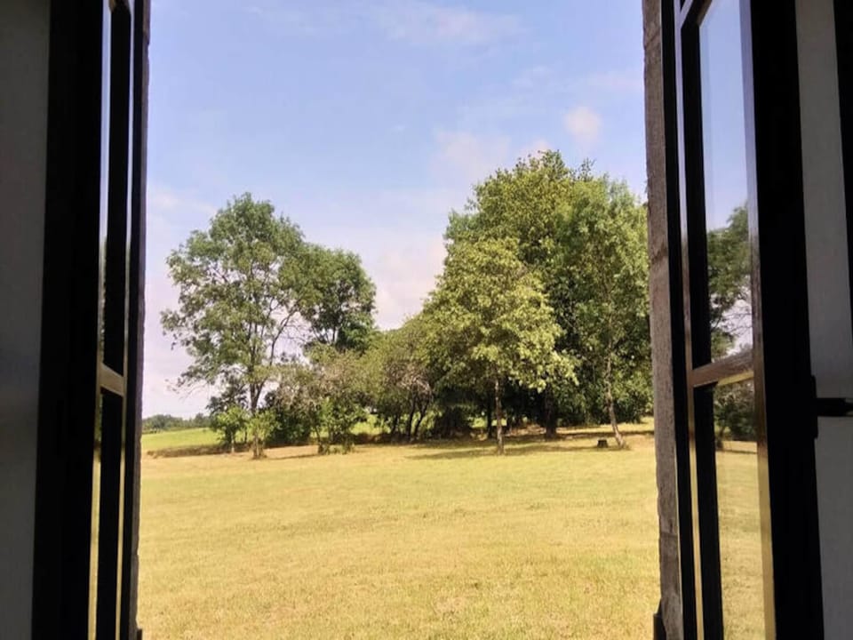 House 8 People Hotel in Centre-Val de Loire