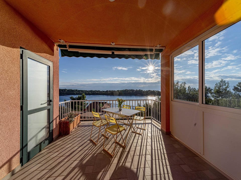 Apartment Gora Seaview - Apartment 3 Hotel in Dubrovnik-Neretva County