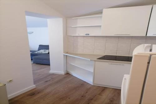Apartments Libertas - One Bedroom Apartment with Terrace and Sea View - 5 Hotel in Šibenik-Knin County, Croatia