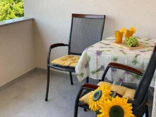 One Bedroom Apartment with Balcony 1 Hotel in Biograd na Moru