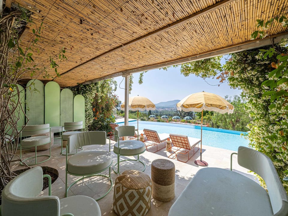 Sumptuous Provencal Villa - Grimaud Hills - 12BR24p Hotel in Grimaud