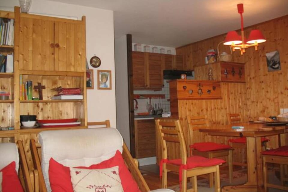 Comfortable and Authentic Appt Hotel in Le Monêtier-les-Bains