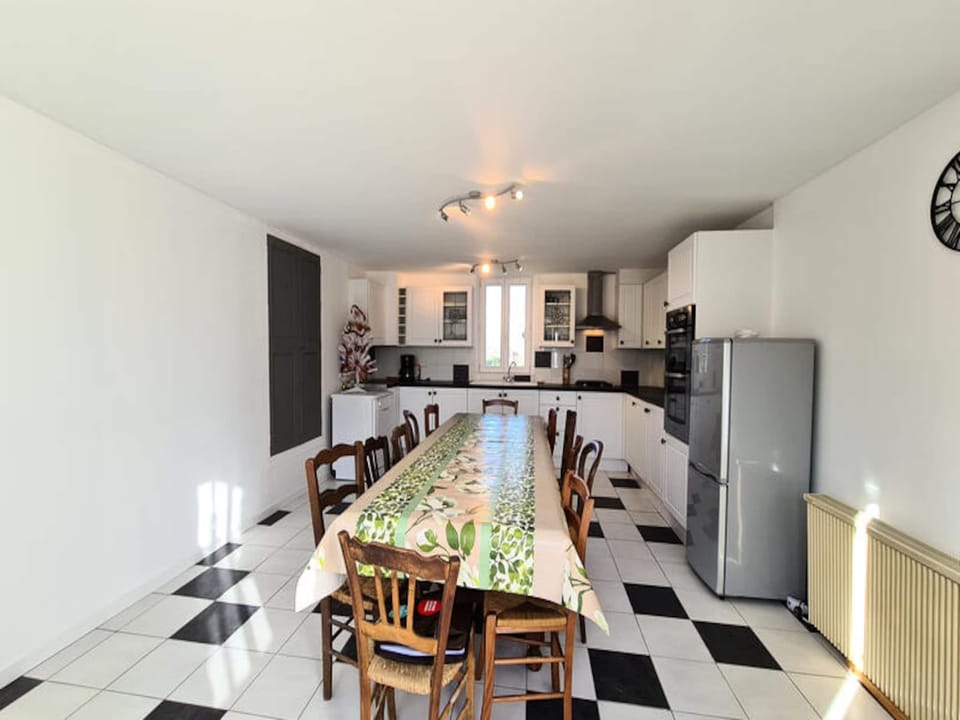 House 10 People Hotel in Centre-Val de Loire