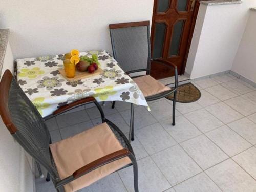 Apartments Fortuna - Studio Apartment with Balcony Hotel in Biograd na Moru