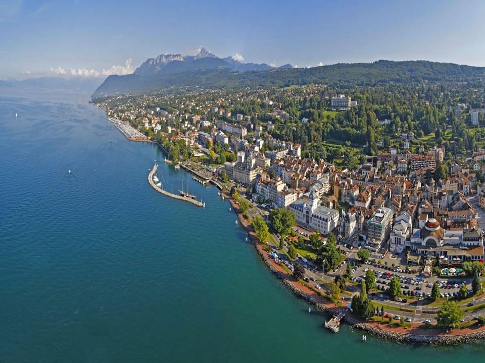 Bernex Holiday Rental with two rooms Hotel in Haute-Savoie